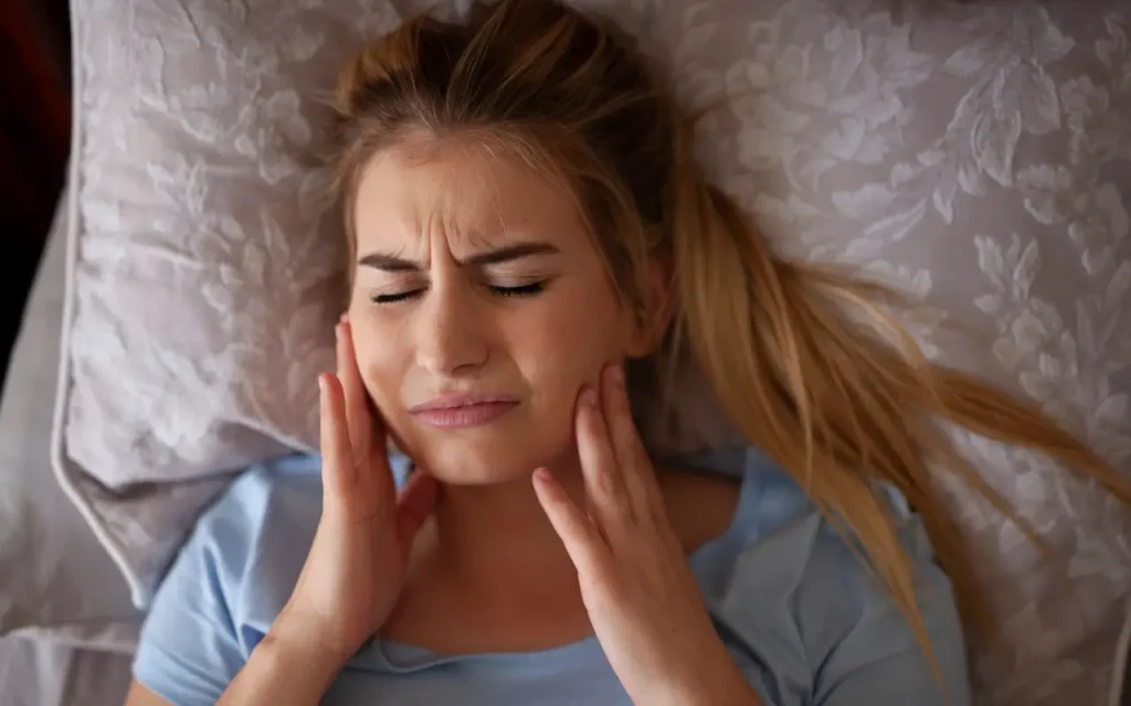 สาเหตุของการนอนกัดฟัน